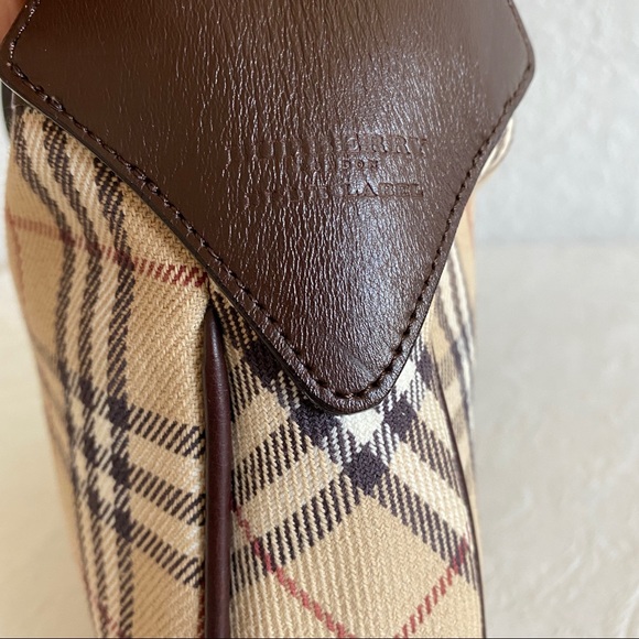 Burberry check canvas shoulder bag - Picture 10 of 11